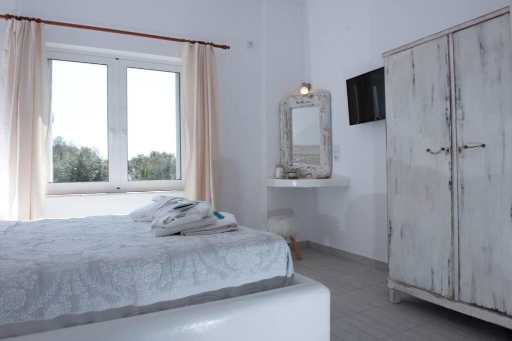 Nemesis Paleochora Apartment Chania  Exterior photo