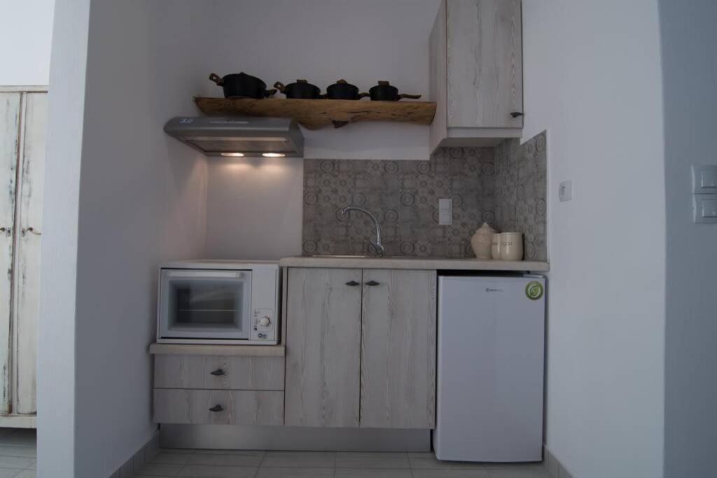 Nemesis Paleochora Apartment Chania  Exterior photo