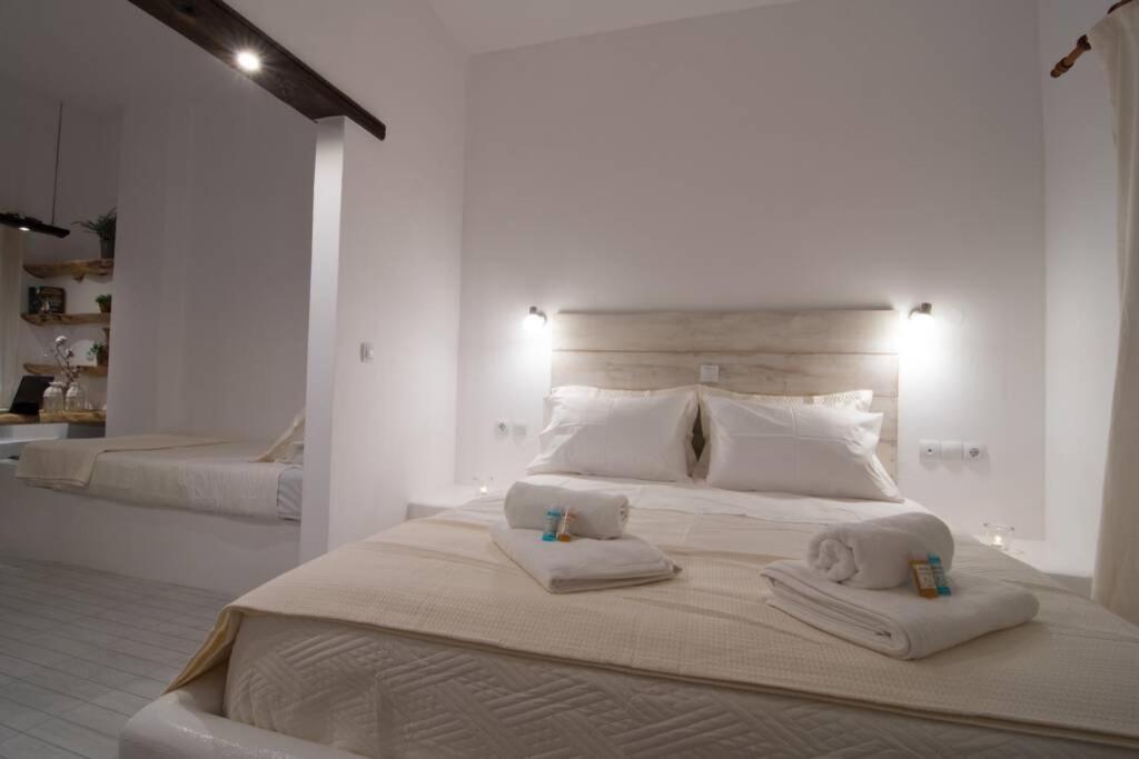 Nemesis Paleochora Apartment Chania  Exterior photo